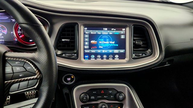 2022 Dodge Challenger R/T Scat Pack Widebody w/ Plus Pkg & Driver Convenience Group - 23014381 - 16