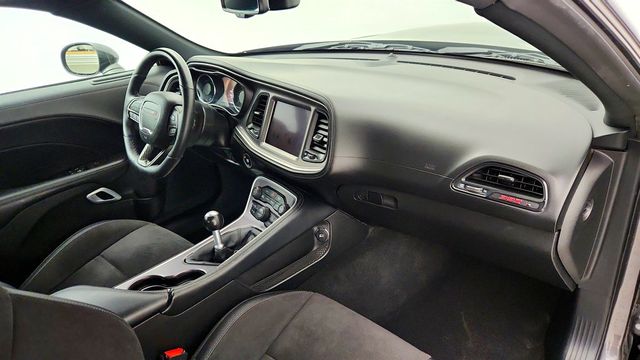 2022 Dodge Challenger R/T Scat Pack Widebody w/ Plus Pkg & Driver Convenience Group - 23014381 - 24