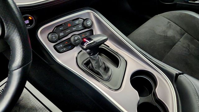 2022 Dodge Challenger R/T Scat Pack w/ Plus Package + Driver Convenience & Tech Groups - 22977741 - 14