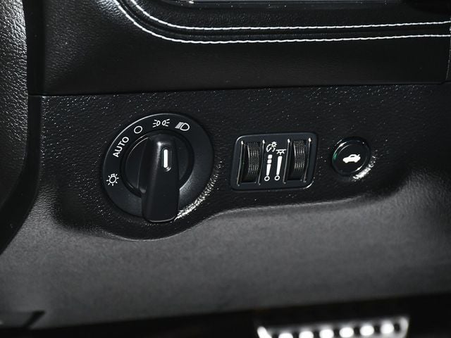 2022 Dodge Challenger SRT Hellcat - 22979415 - 16