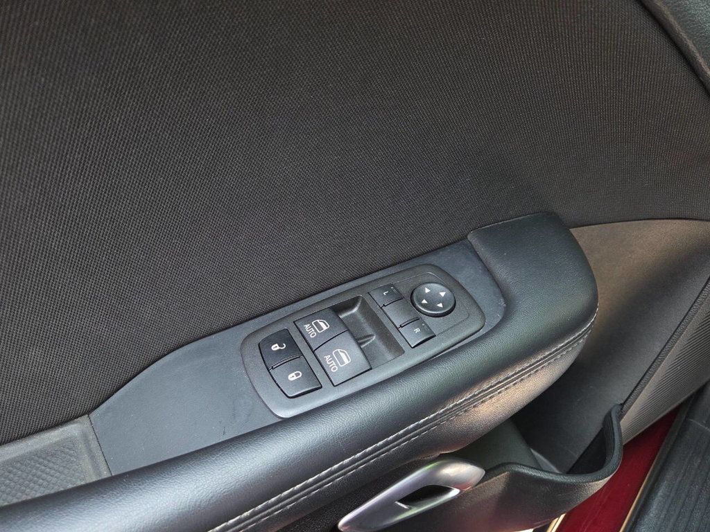 2022 Dodge Challenger SXT AWD photo 34