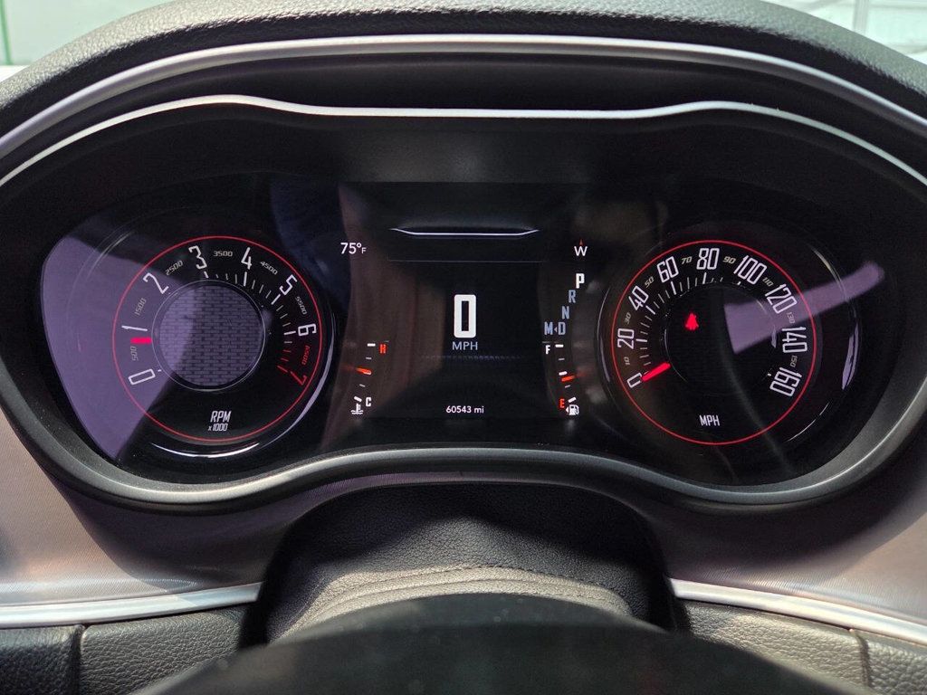 2022 Dodge Challenger SXT AWD photo 36
