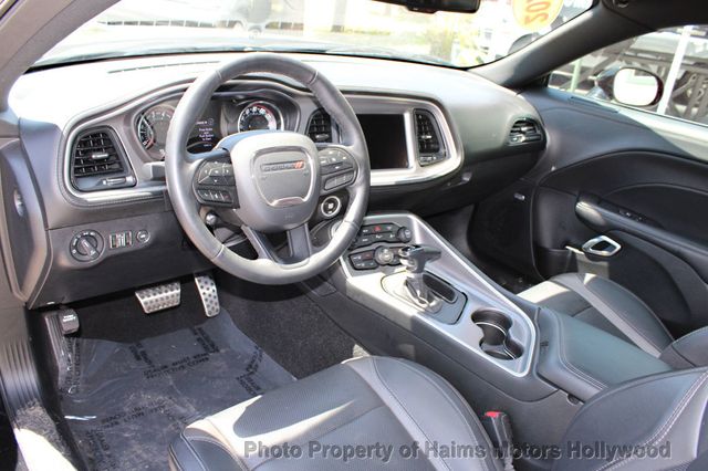 2022 Dodge Challenger SXT RWD - 22848148 - 11