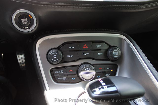 2022 Dodge Challenger SXT RWD - 22848148 - 13