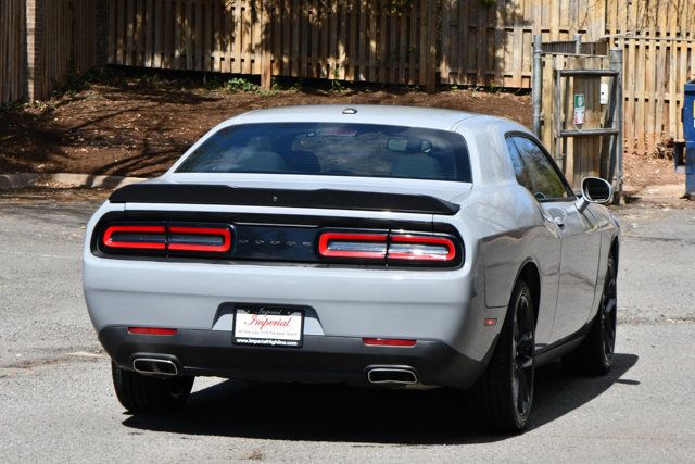 2022 Dodge Challenger SXT RWD - 23000670 - 12