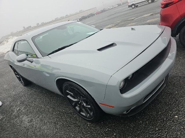 2022 Dodge Challenger SXT RWD - 23000670 - 1