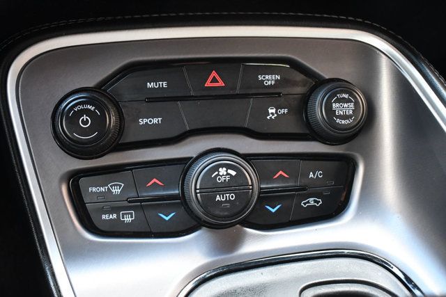 2022 Dodge Challenger SXT RWD - 23000670 - 24