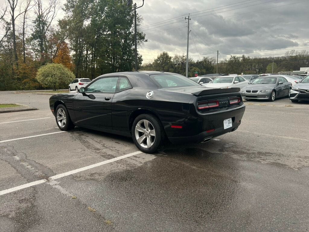 2022 Dodge Challenger SXT RWD - 22653759 - 4