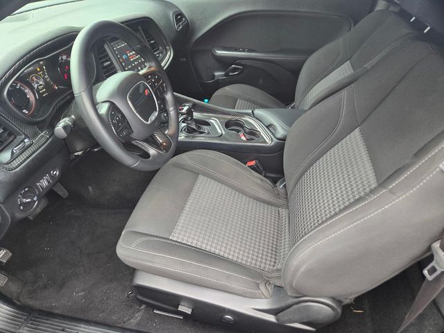 2022 Dodge Challenger SXT RWD - 23014662 - 9