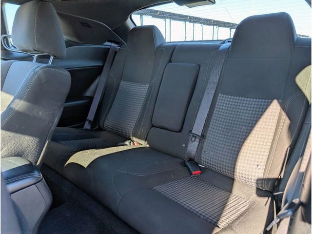 2022 Dodge Challenger SXT RWD - 23005390 - 13