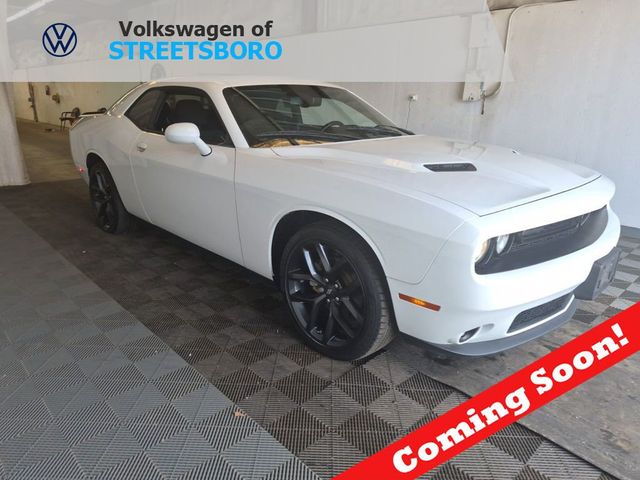 2022 Dodge Challenger SXT RWD - 23031018 - 0