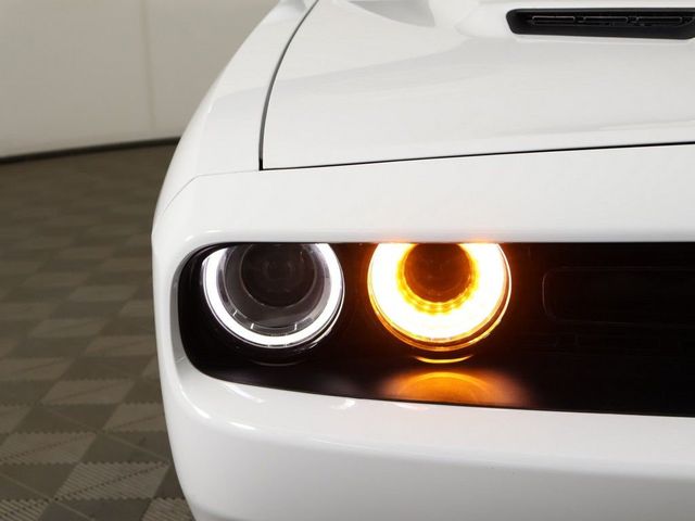 2022 Dodge Challenger SXT RWD - 23031018 - 9
