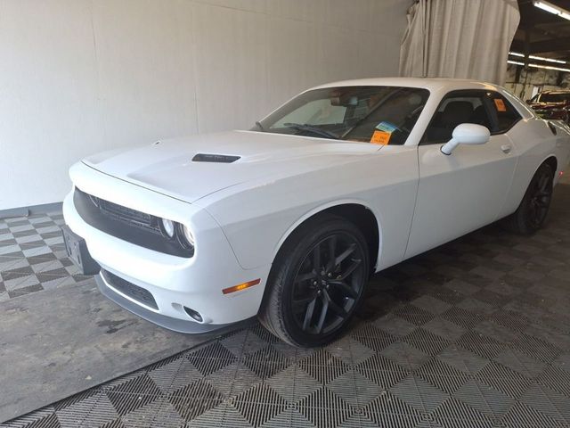 2022 Dodge Challenger SXT RWD - 23031018 - 1