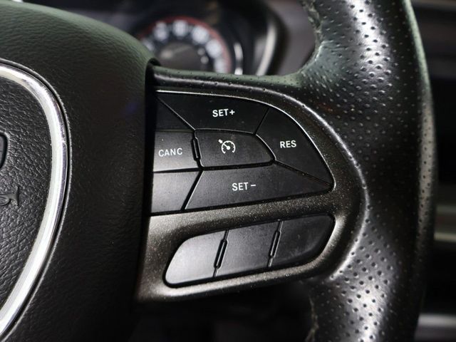 2022 Dodge Challenger SXT RWD - 23031018 - 34