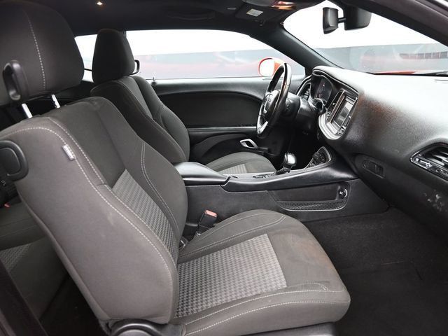 2022 Dodge Challenger SXT RWD - 22993880 - 9