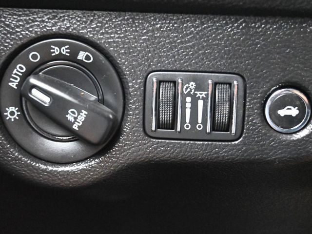 2022 Dodge Challenger SXT RWD - 22993880 - 22