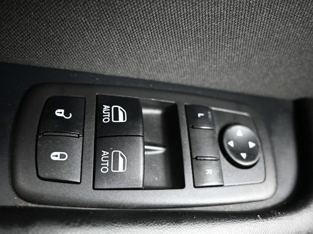 2022 Dodge Challenger SXT RWD - 22993880 - 23