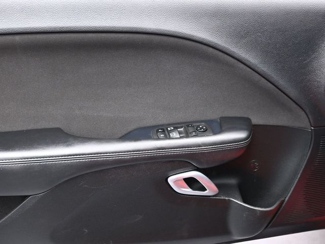 2022 Dodge Challenger SXT RWD - 22993880 - 6