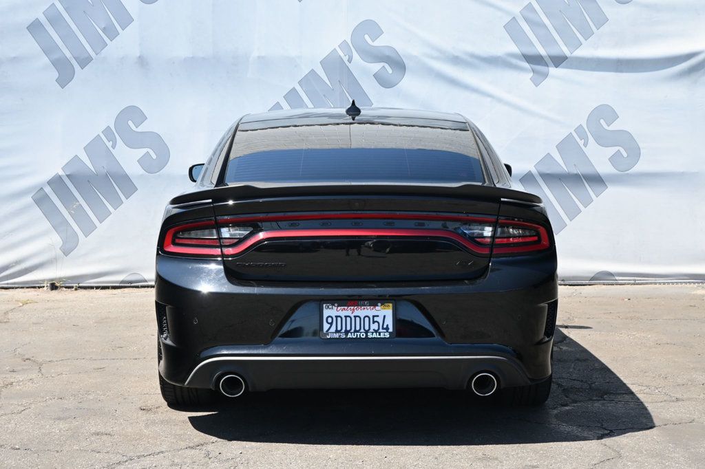 2022 Dodge Charger R/T photo 5