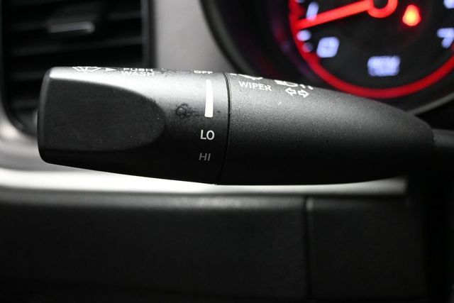 2022 Dodge Charger R/T RWD - 23029615 - 26