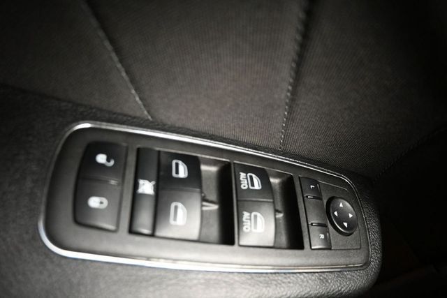 2022 Dodge Charger R/T RWD - 23029615 - 29