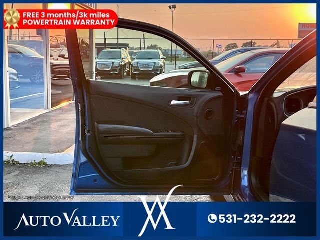 2022 Dodge Charger R/T Sedan 4D - 22938998 - 10