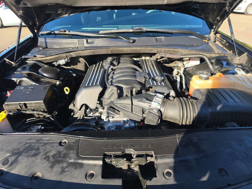 Dodge Charger photo 23