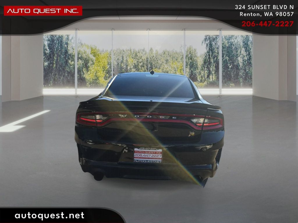 Dodge Charger photo 6