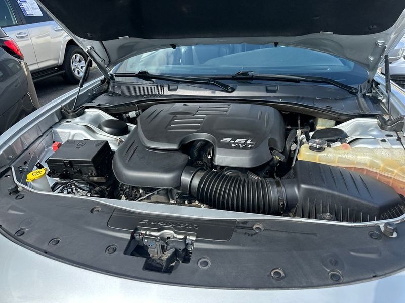 2022 Dodge Charger SXT RWD - 22978463 - 21