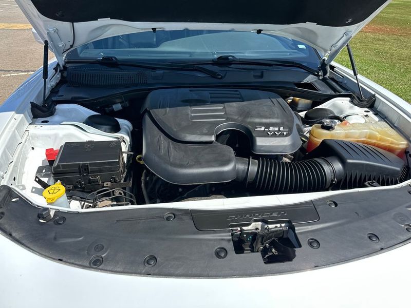 2022 Dodge Charger SXT RWD - 22980791 - 21