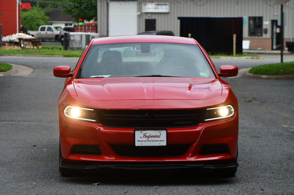 2022 Dodge Charger SXT photo 3