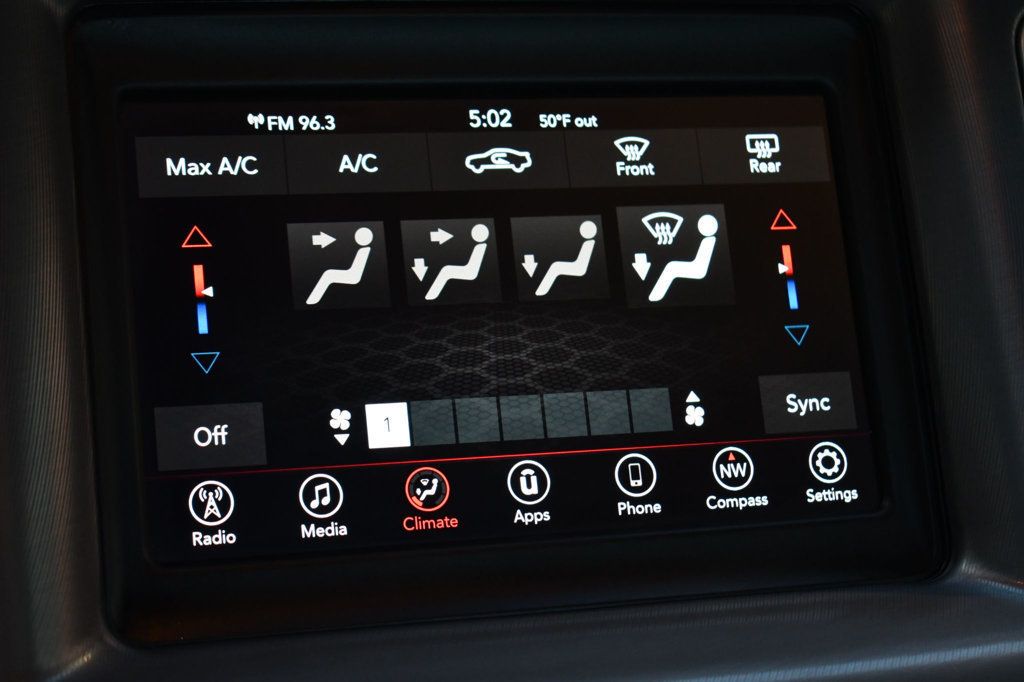 2022 Dodge Charger SXT photo 41