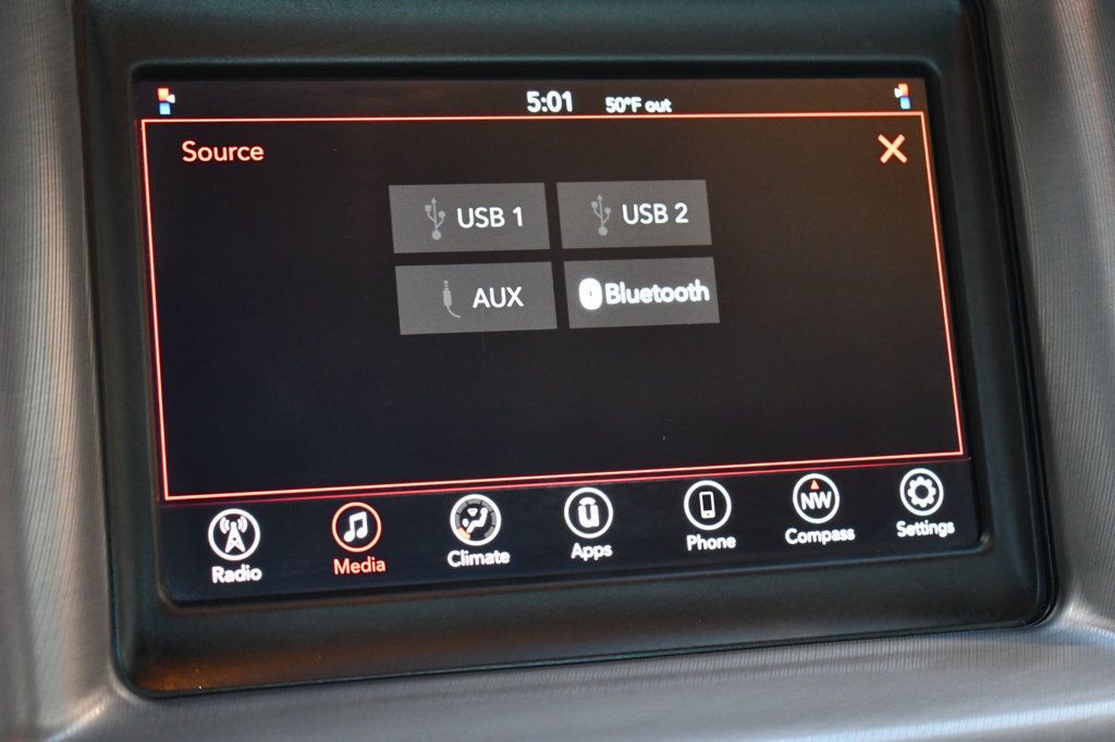 2022 Dodge Charger SXT photo 44