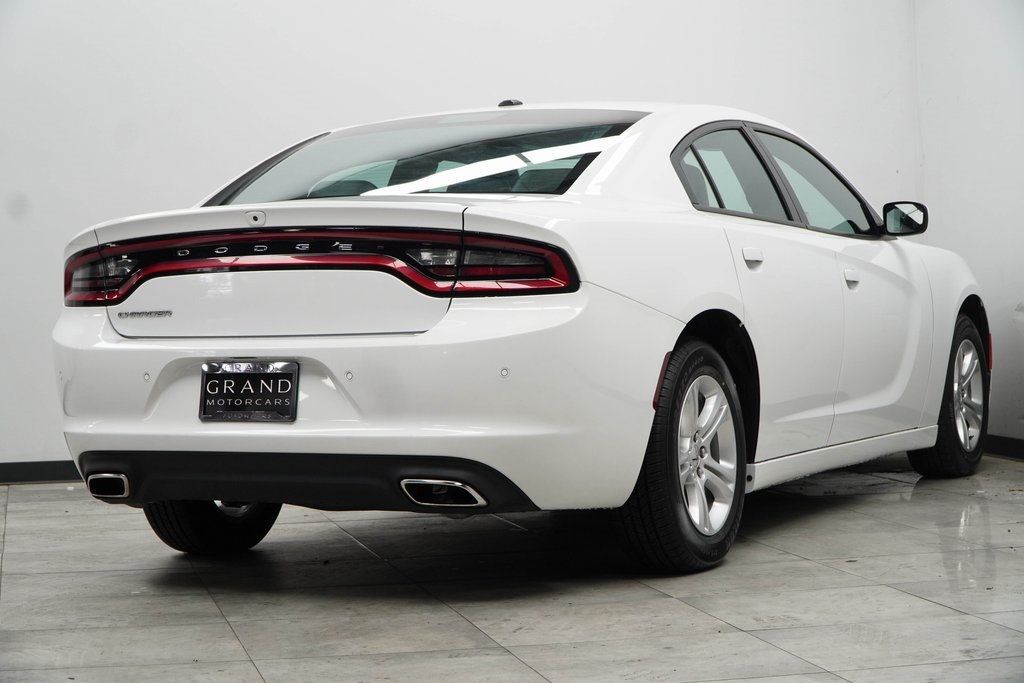2022 Dodge Charger SXT photo 12