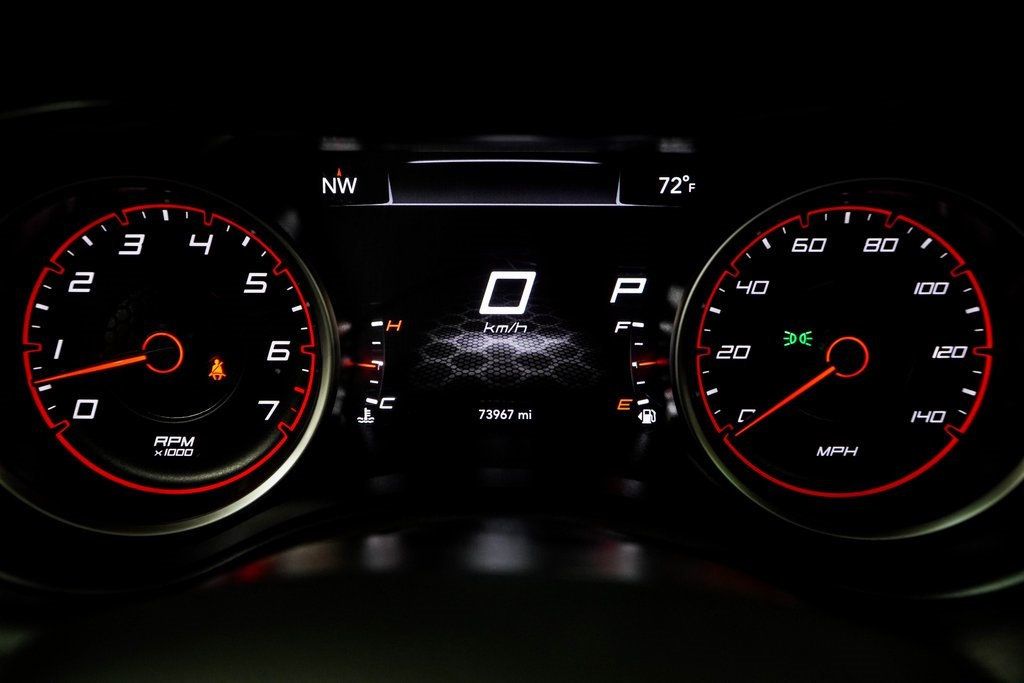 2022 Dodge Charger SXT photo 29