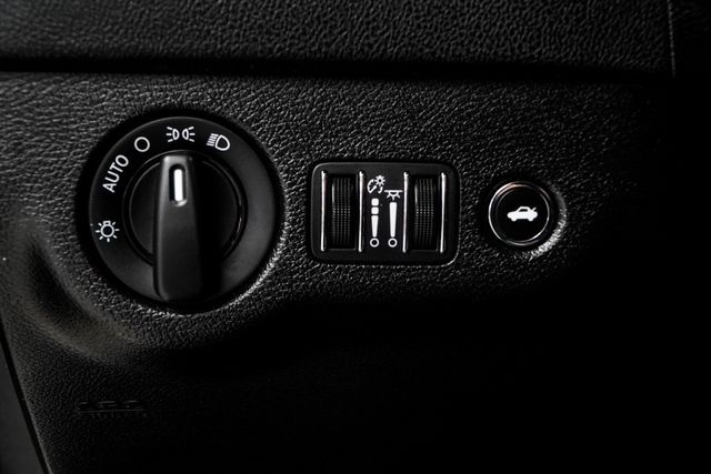 2022 Dodge Charger SXT RWD - 22846822 - 37