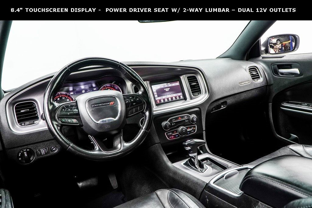 2022 Dodge Charger SXT photo 5