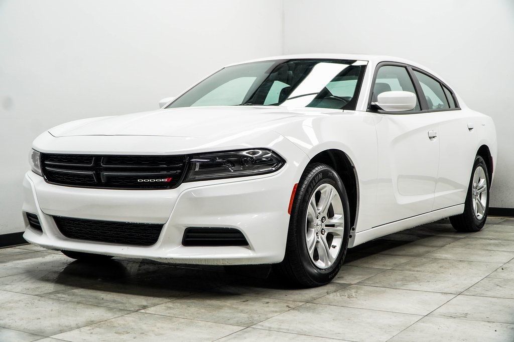 2022 Dodge Charger SXT photo 6