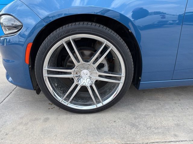 2022 Dodge Charger SXT RWD - 23024083 - 22