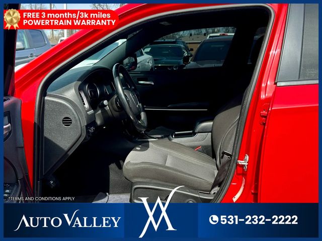 2022 Dodge Charger SXT Sedan 4D - 23003135 - 12