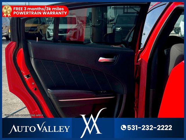 2022 Dodge Charger SXT Sedan 4D - 23003135 - 19