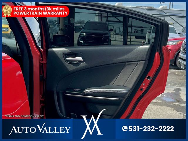 2022 Dodge Charger SXT Sedan 4D - 23003135 - 23