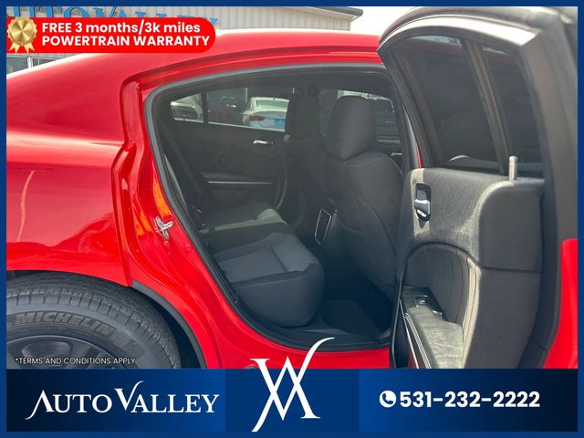 2022 Dodge Charger SXT Sedan 4D - 23003135 - 24