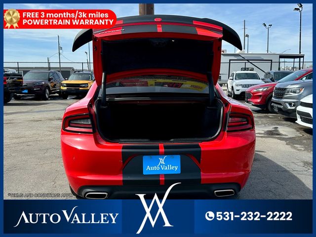 2022 Dodge Charger SXT Sedan 4D - 23003135 - 36