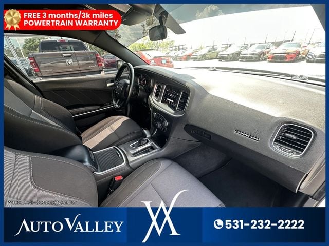2022 Dodge Charger SXT Sedan 4D - 23041549 - 18
