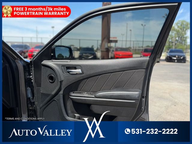 2022 Dodge Charger SXT Sedan 4D - 23041922 - 18