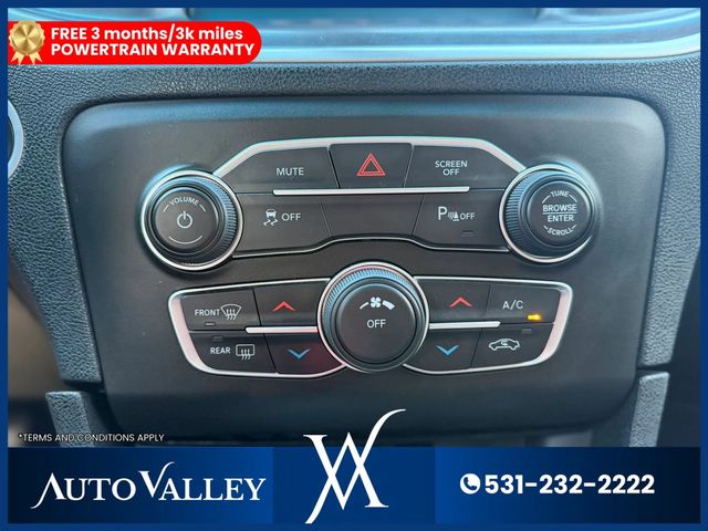 2022 Dodge Charger SXT Sedan 4D - 23041922 - 29