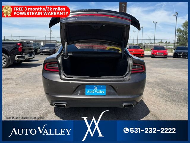 2022 Dodge Charger SXT Sedan 4D - 23041922 - 31