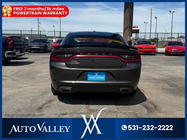 2022 Dodge Charger SXT Sedan 4D - 23041922 - 5