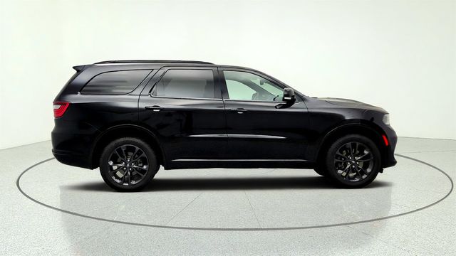 2022 Dodge Durango GT Plus AWD w/ Blacktop & Premium Pkgs + Captain's Chairs - 23068405 - 3